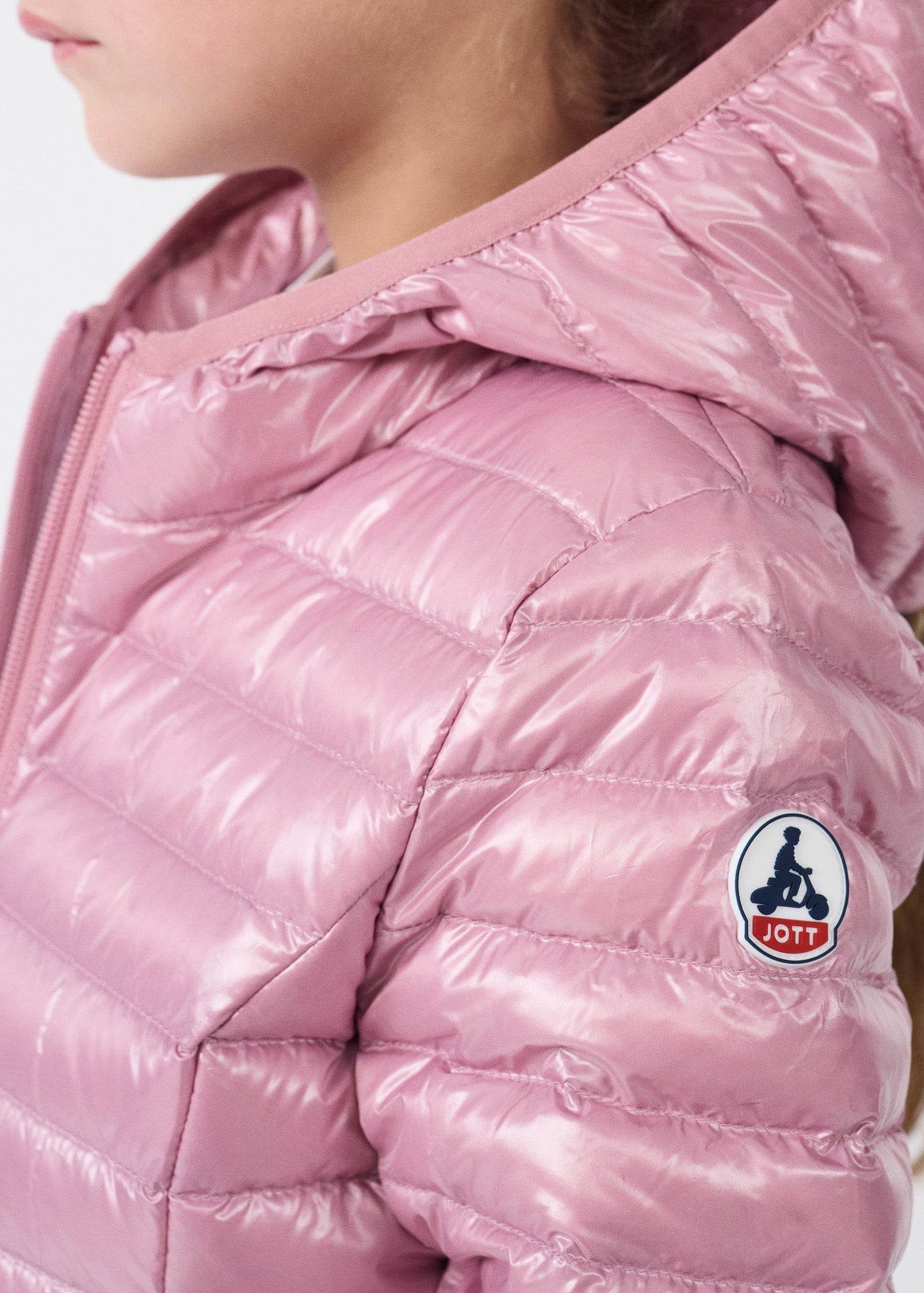 Doudoune légère à capuche enfant Rose antique Carla shiny