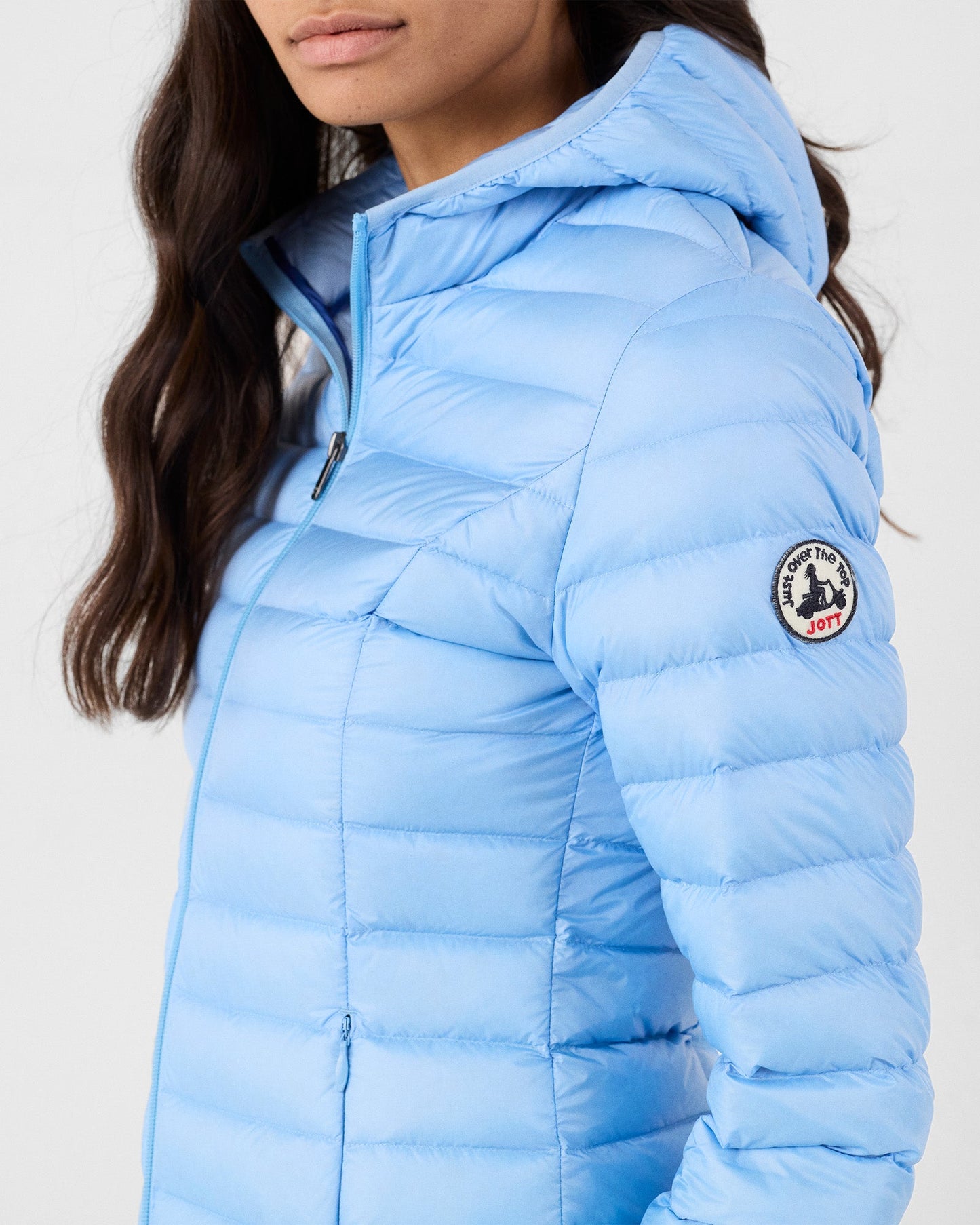 Doudoune légère à capuche Bleu cristal Cloe